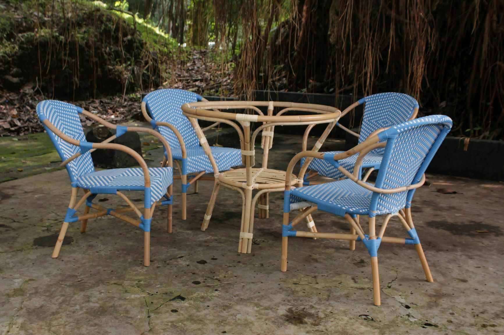 Conjunto de jardín de ratán: sillones con la mesa de 90 cm diám. - MUEBLES